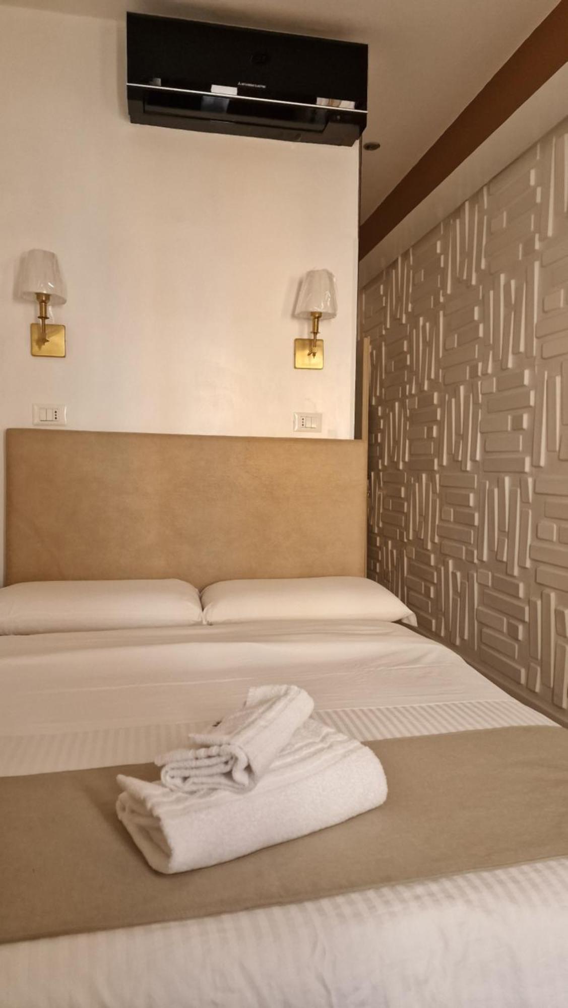 Living Bed & Breakfast Roma Phòng bức ảnh