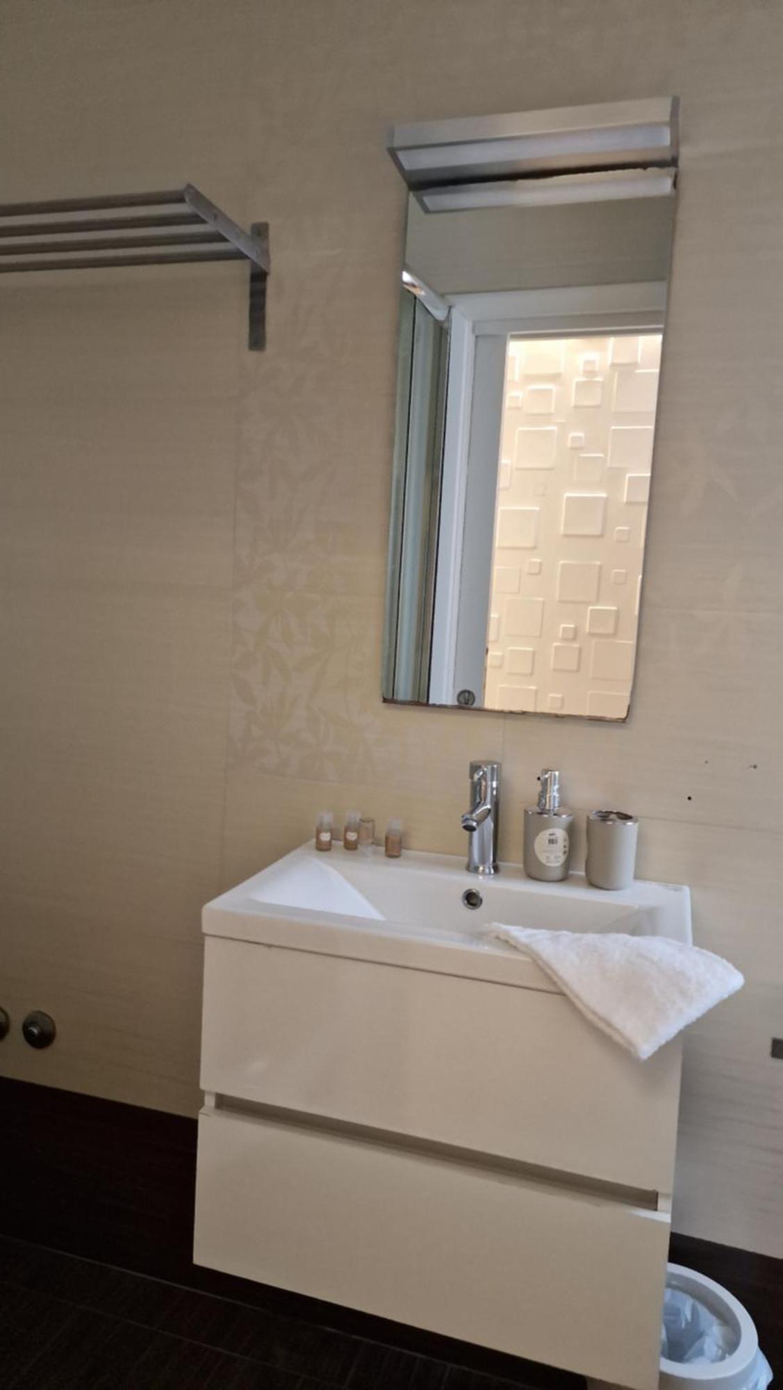 Living Bed & Breakfast Roma Ngoại thất bức ảnh