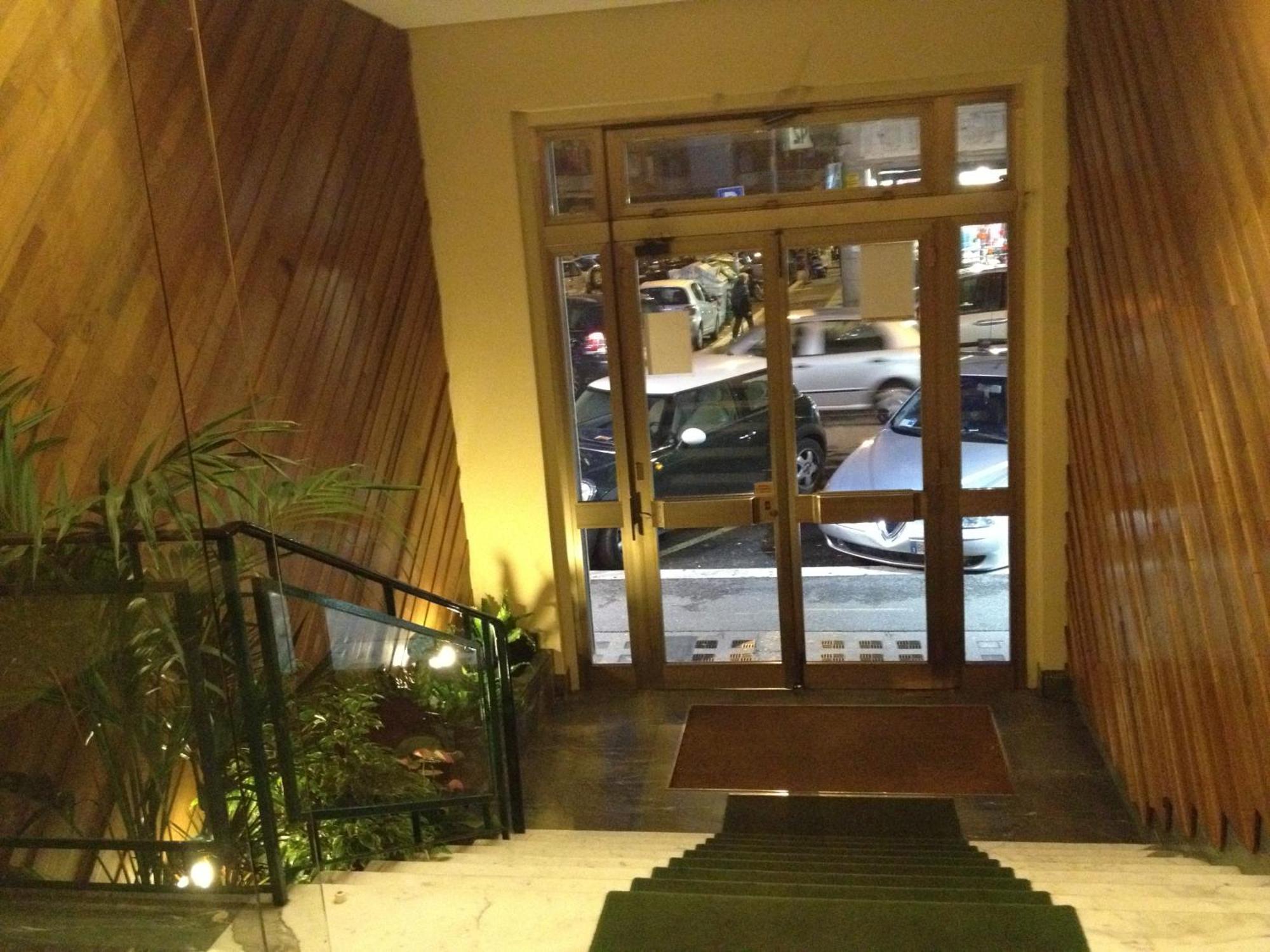 Living Bed & Breakfast Roma Ngoại thất bức ảnh